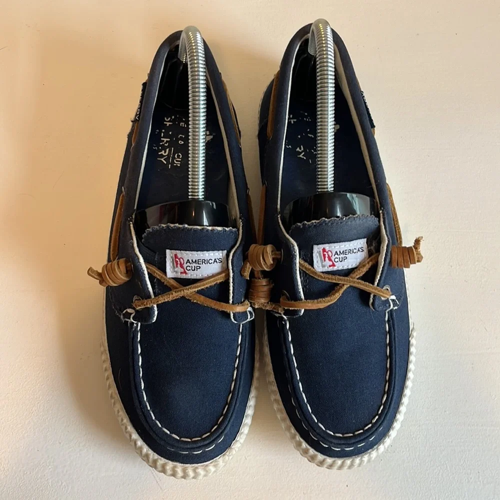 Sperry Women’s America’s Cup Navy Slip On Boat Shoes Size 8
